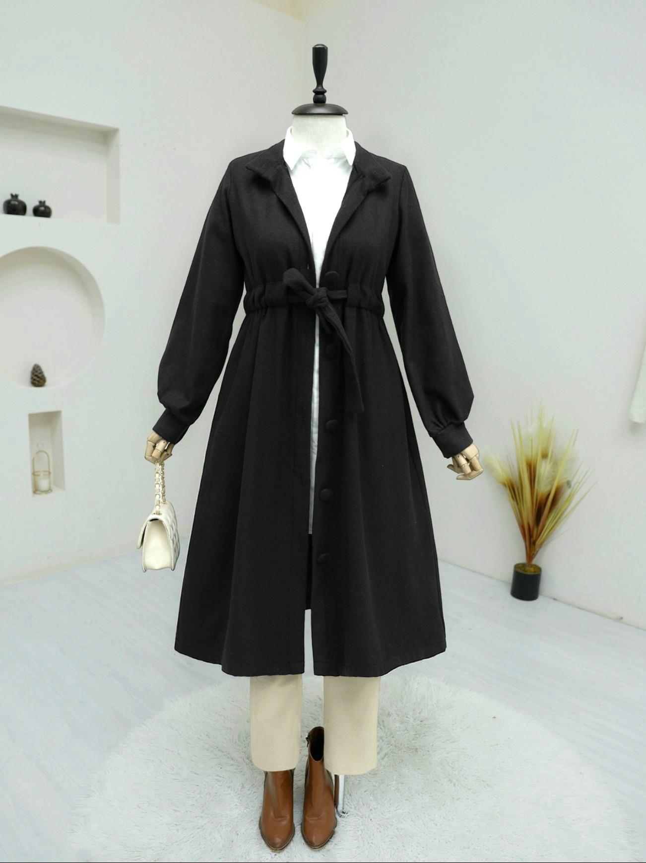 Belden Bağlamalı Top Düğmeli Kaşe Kaban -Siyah