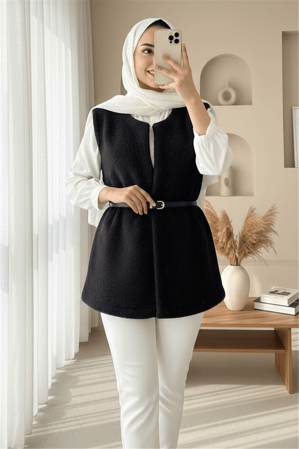Beli Kemerli Çift Cepli Astarlı Peluş Yelek -Siyah-Yelek-253-12974-R01