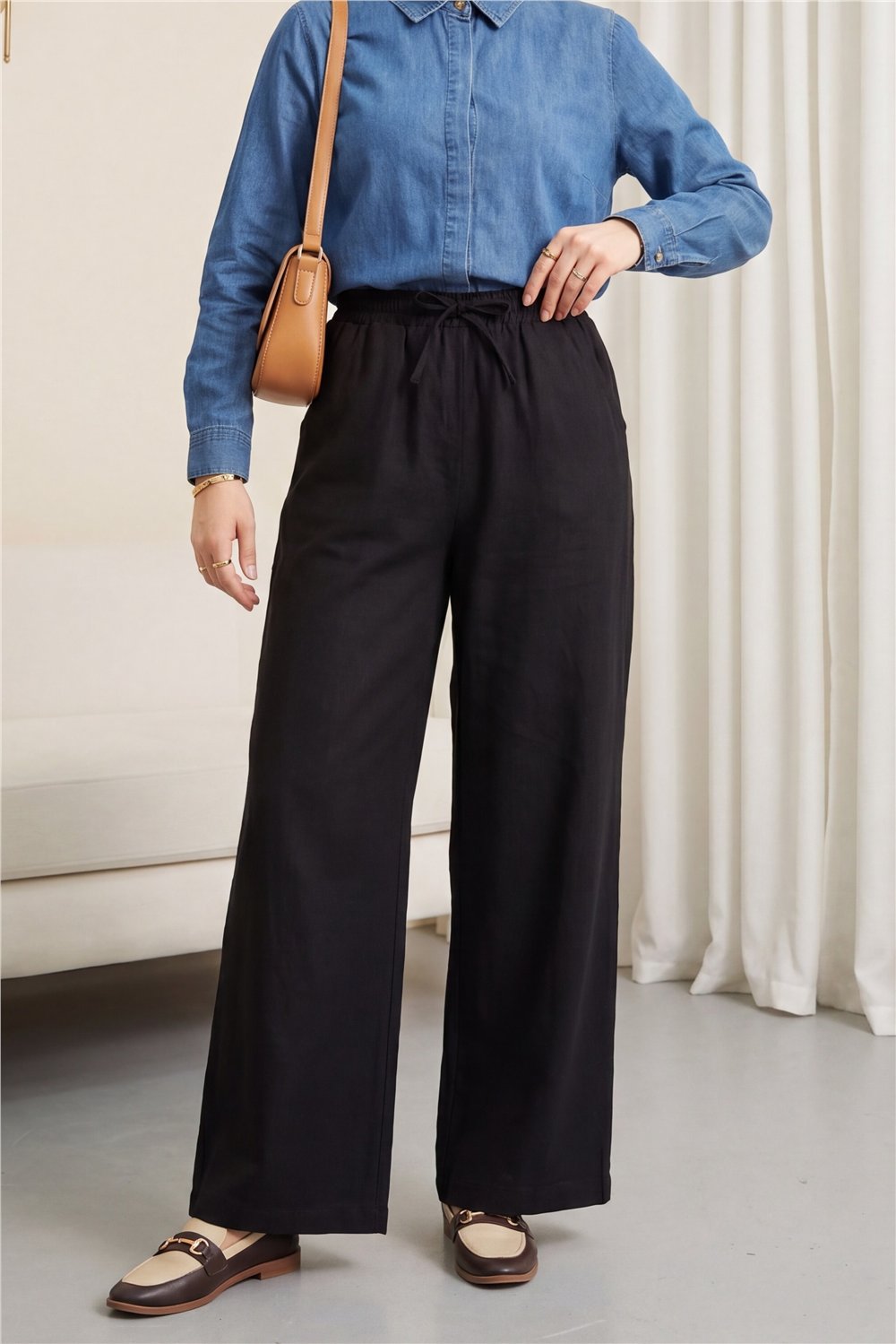 Beli Lastikli Bağcık Detaylı Cepli Bol Paça Tensel Pantolon -Siyah-Pantolon-307-2382-R01