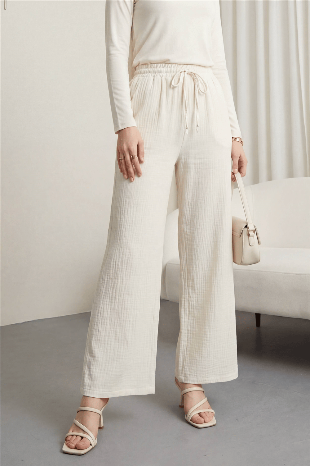 Beli Lastikli Bağcıklı Bol Paça Müslin Pantolon  -Ekru-Pantolon-430-4010-R07