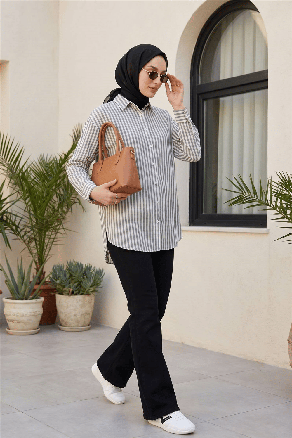 Boydan Düğmeli Çizgili Keten Gömlek -Siyah-Gömlek-349-8037-R01