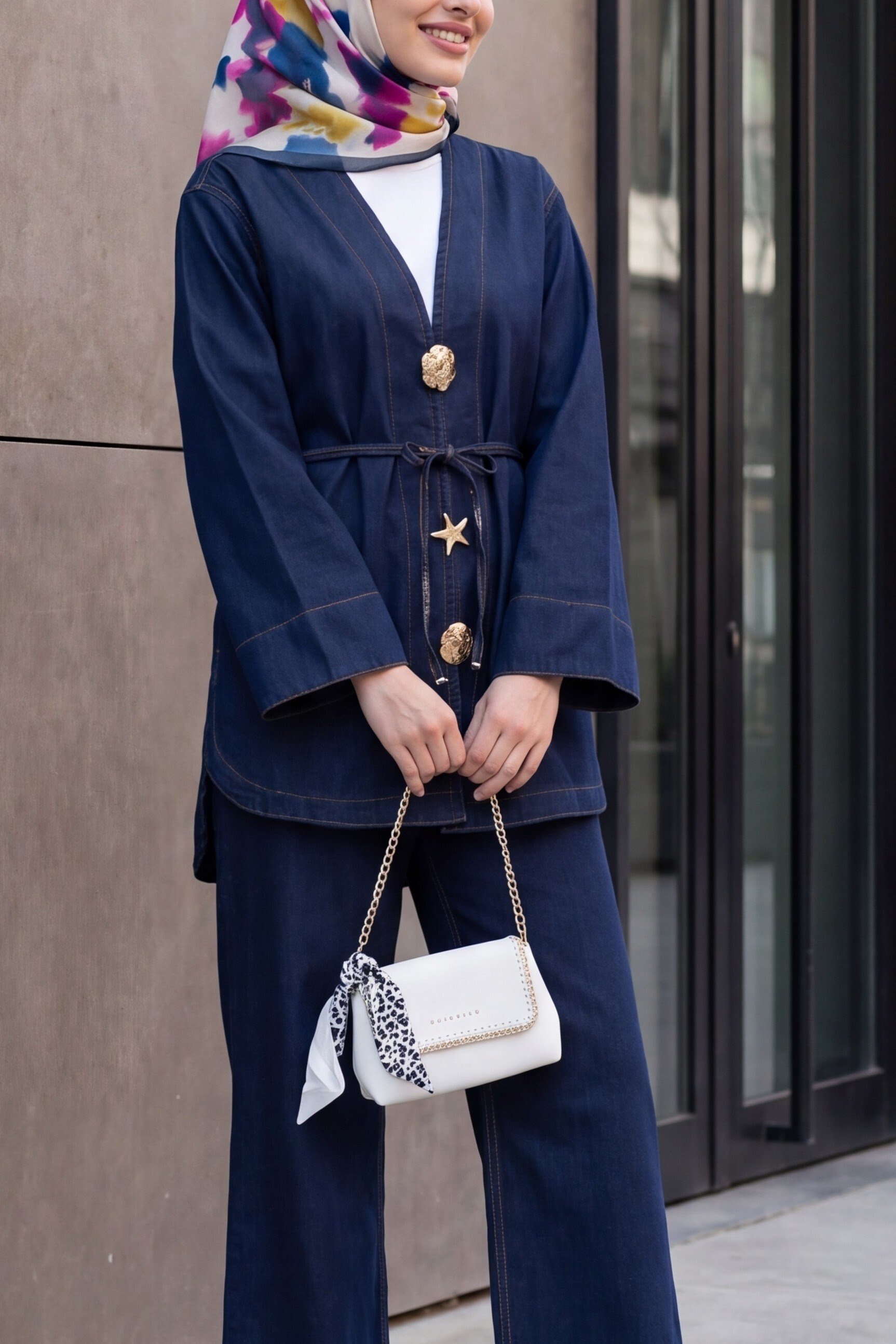 Broş Detaylı Kemerli Pantolonlu Kot Kimono Takım  -Koyu Lacivert
