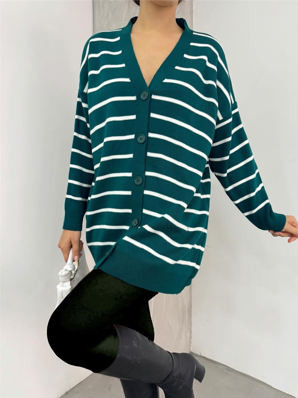 Çizgili Düğmeli V Yaka Triko Hırka   -Zümrüt-109-9823-R17