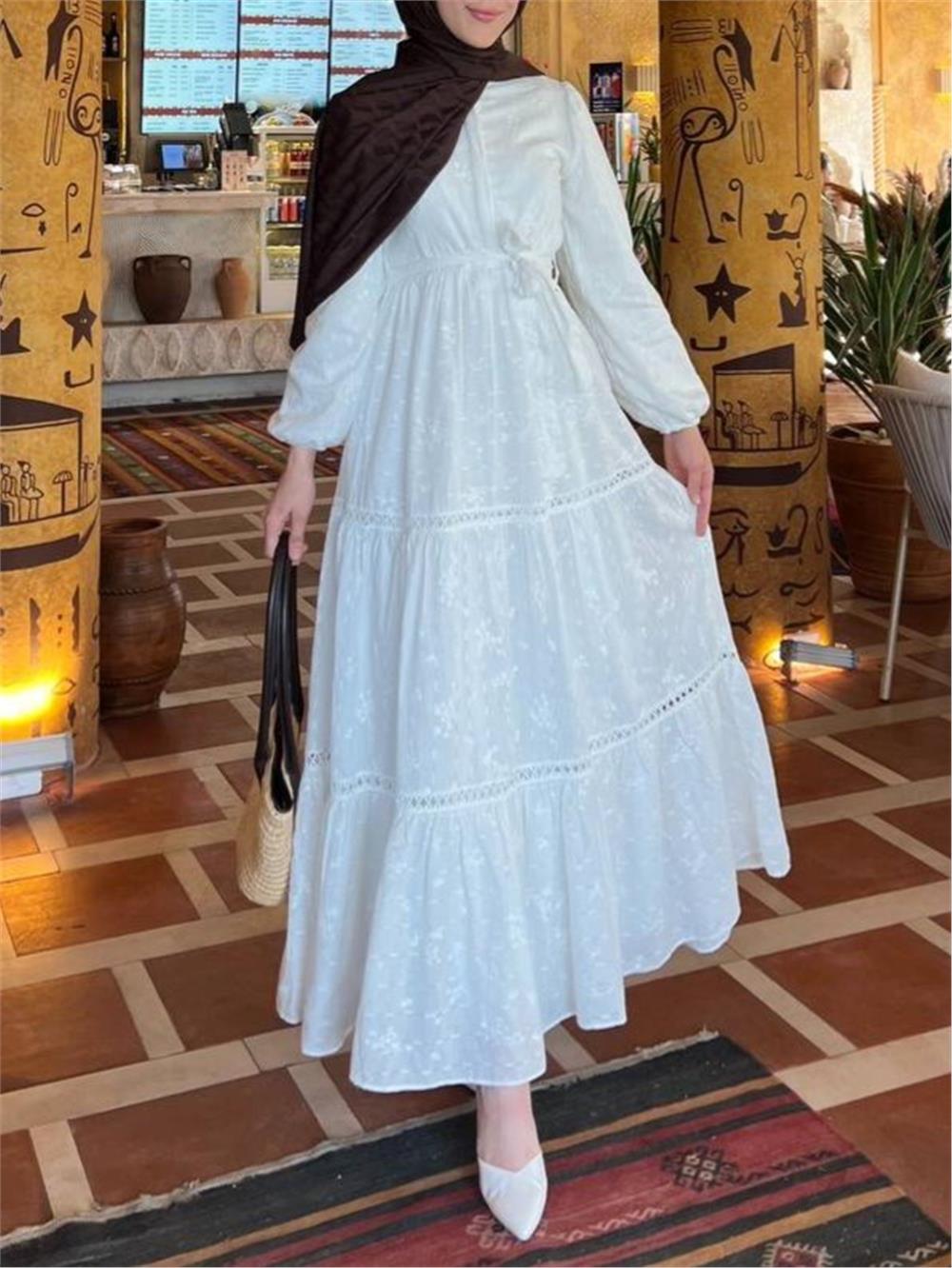 Eteği fırfırlı Dantel Şerit Detaylı Elbise -Beyaz-144-1002-R02