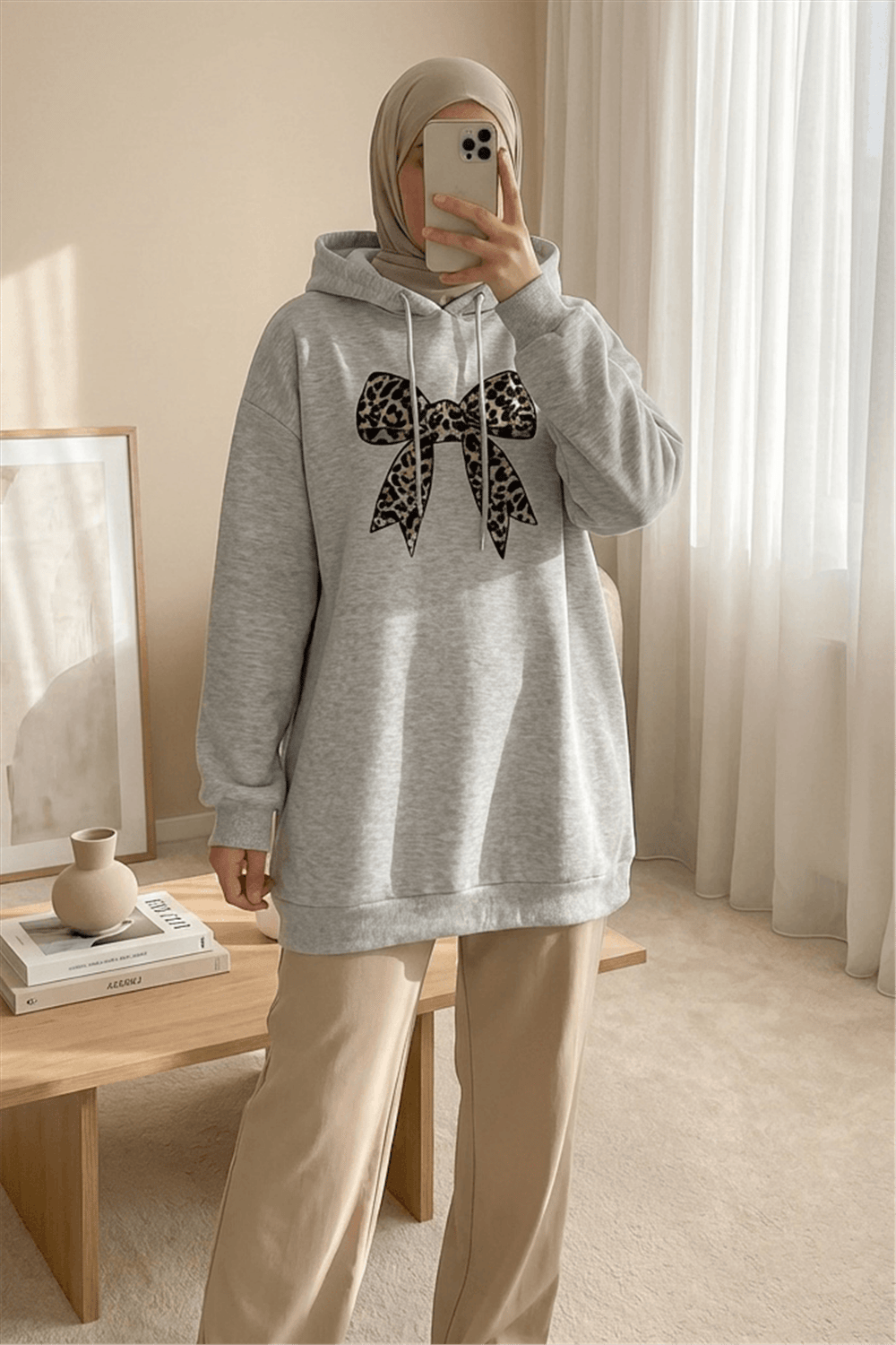 Fiyonk Detaylı Kapşonlu Penye Sweat  -Açık Gri-Sweatshirt-349-5286-R41
