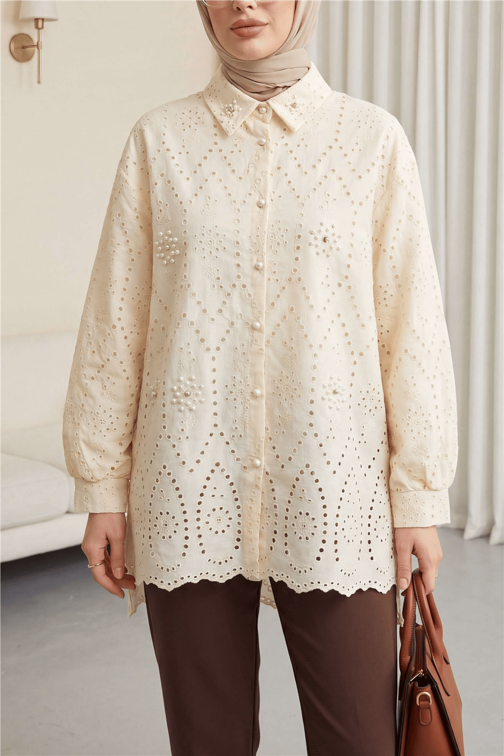 İnci Detaylı Astarlı Fistolu Arkası Uzun Tunik -Bej-Tunik-144-7016-R56