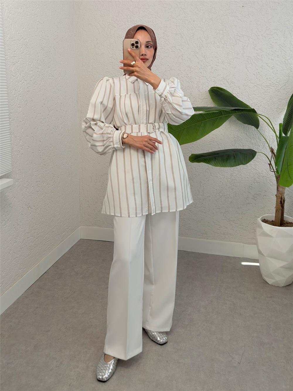 Kalın Çizgili Tokalı Kemerli Gömlek -Bej-223-6258-R56