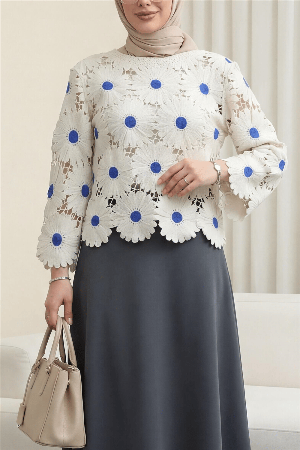 Kayık Yaka Papatya Desenli Triko Bluz  -Saks-Bluz-364-6048-R10