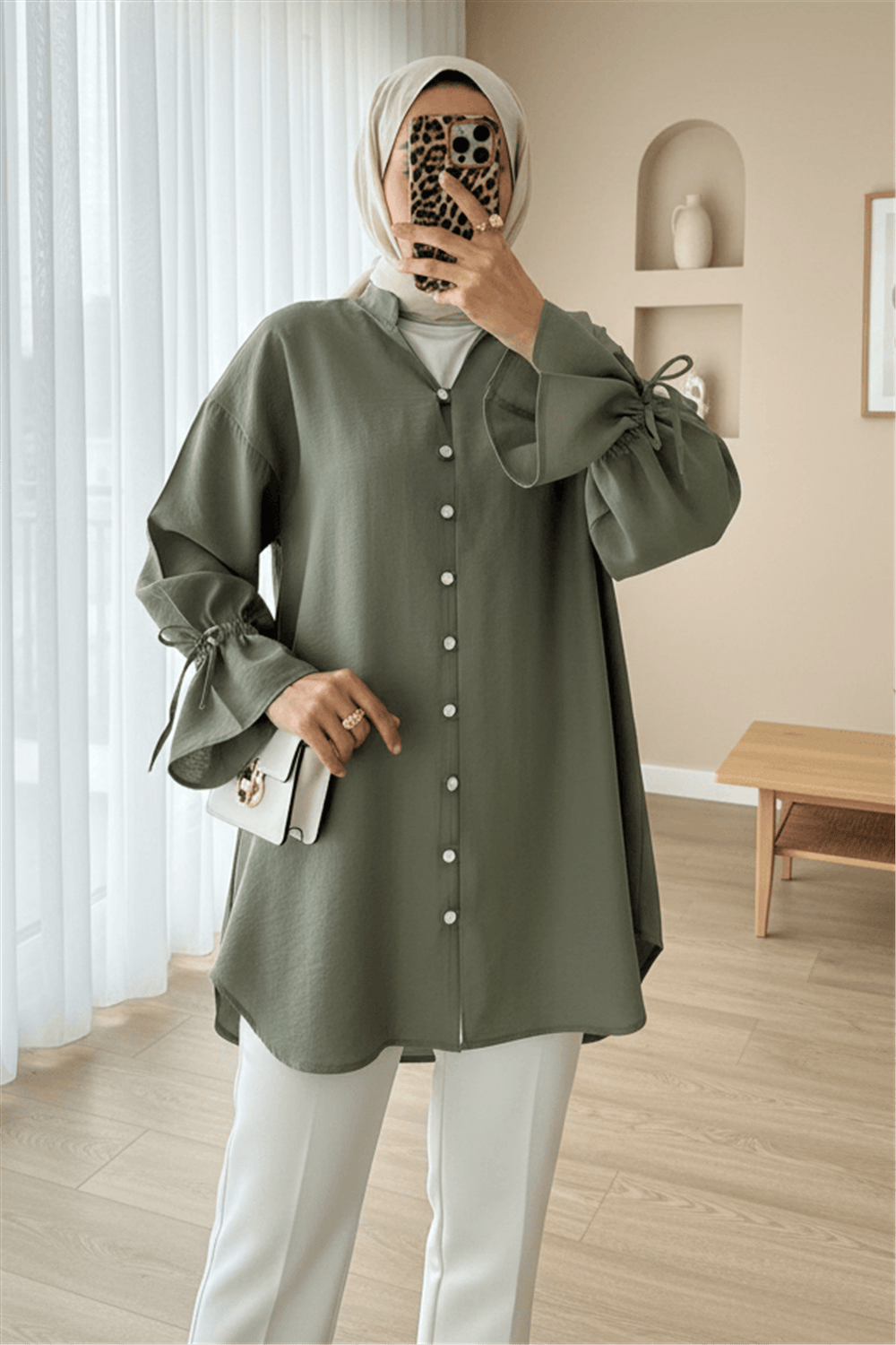 Kolu Bağcıklı Arkası Uzun Düğmeli Gömlek -Haki-Gömlek-307-2340-R05