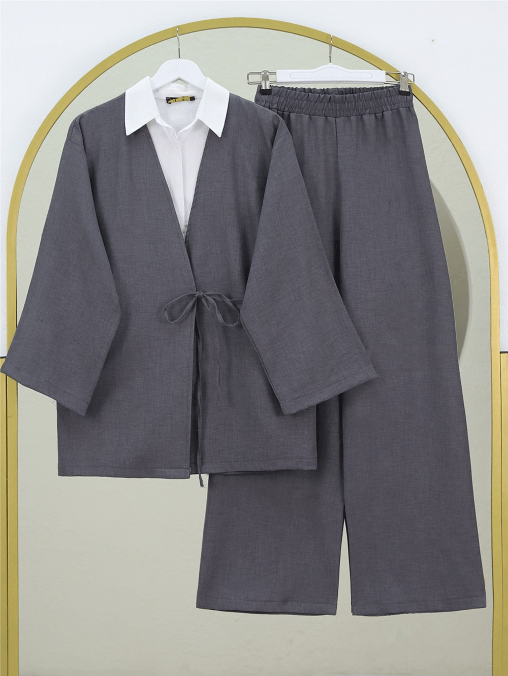 Önden Bağlamalı Pantolonlu Kimono Takım   -Füme-Takım-223-3000-R18