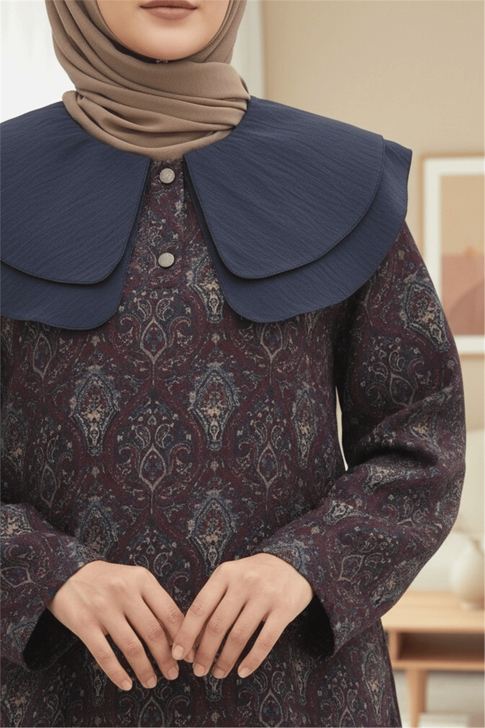 Önlük Yaka Yarım Düğmeli Yırtmaçlı Kapitone Tunik  -Mürdüm-Tunik-307-0042-R09
