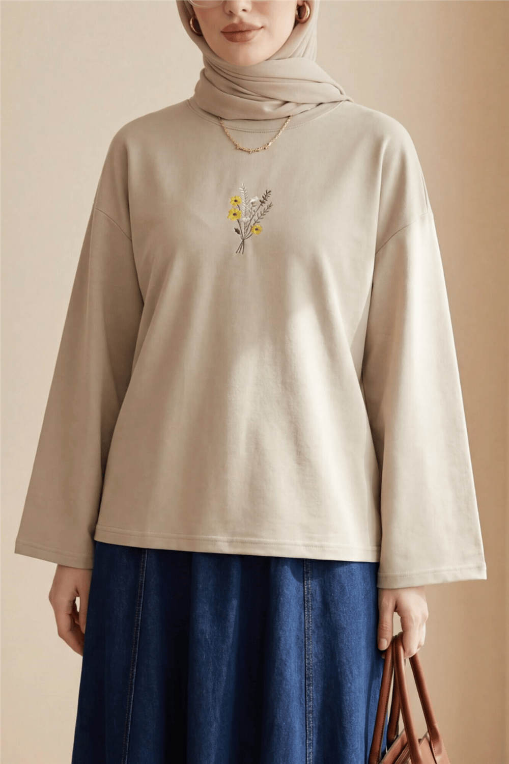 Önü Çiçek Nakışlı Yuvarlak Yaka Salaş Penye Tunik   -Taş-Tunik-253-13137-R43