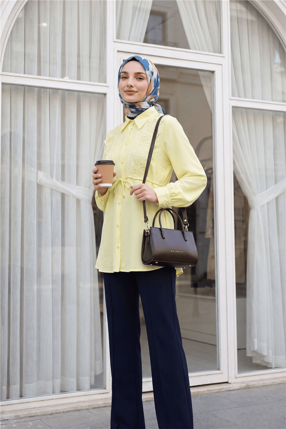 Önü Dantelli Bağlama Detaylı Düğmeli Poplin Gömlek -Açık Sarı-Gömlek-398-11062-R75