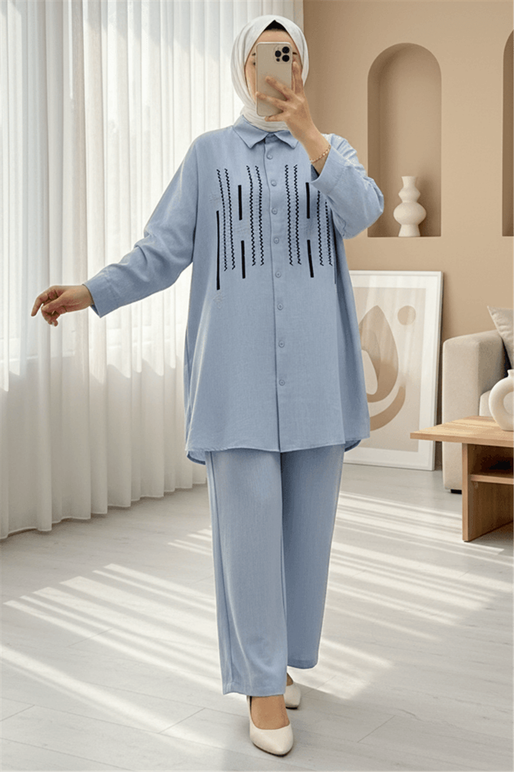 Önü Düğmeli Pul Payetli Pantolonlu Takım  -Bebe Mavi-Takım-138-6720-R32