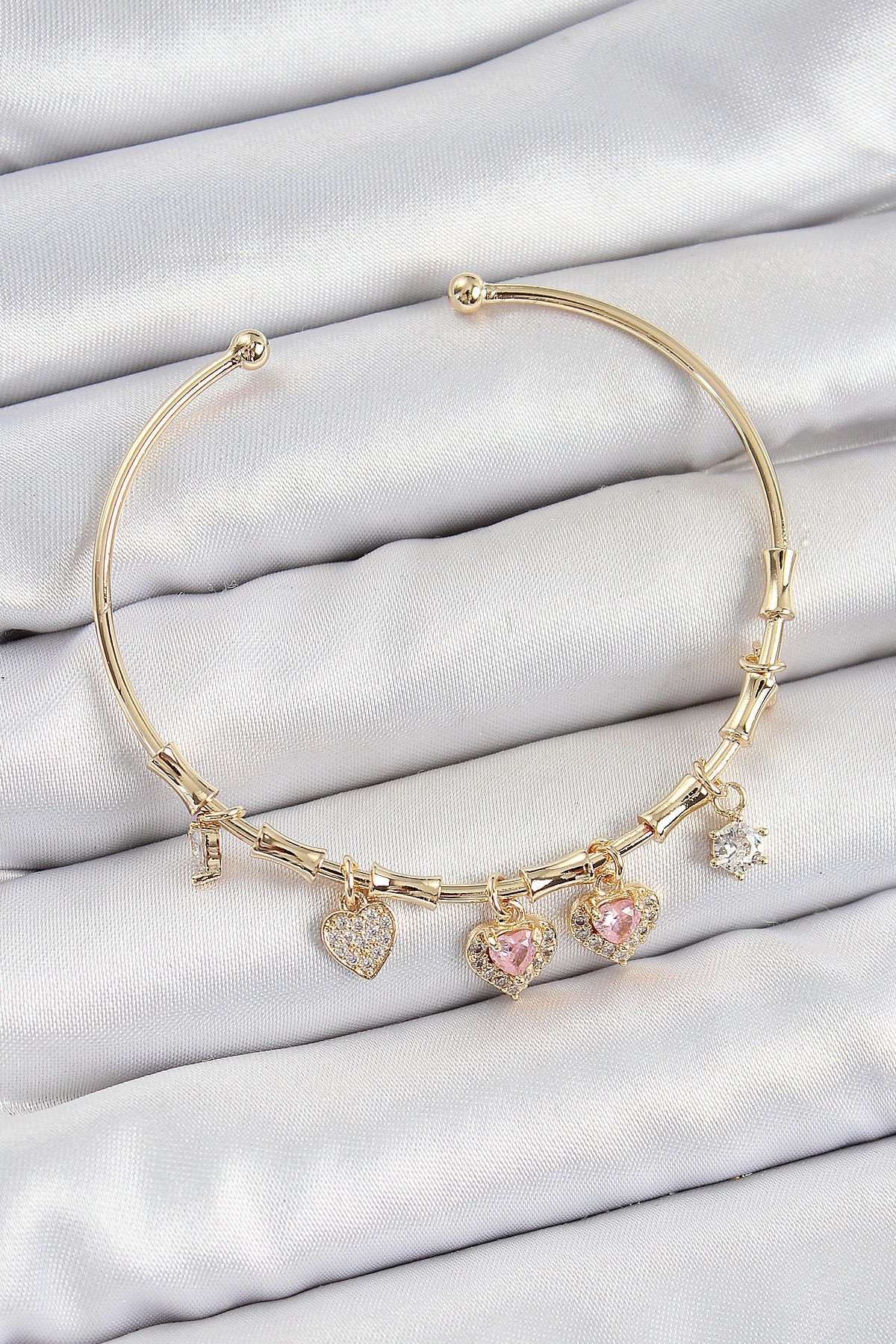 Pirinç Zirkon Taşlı Pembe Kalp Model Gold Renk Charm Bileklik