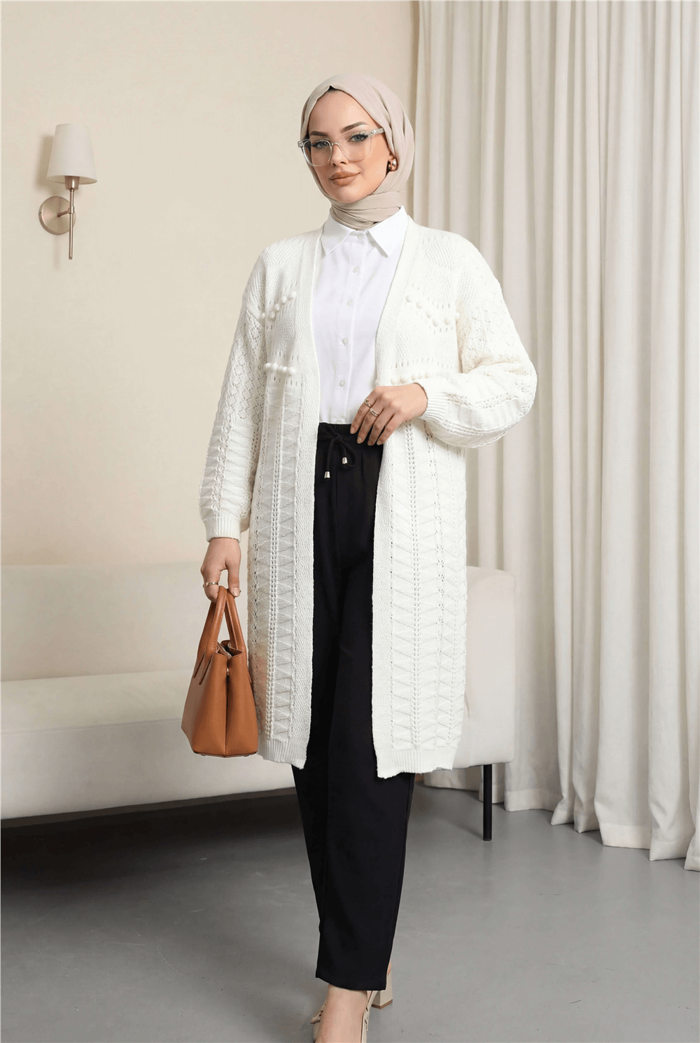 Ponponlu Karışık Desen Araboy Triko Hırka -Ekru-Hırka-109-0980-R07