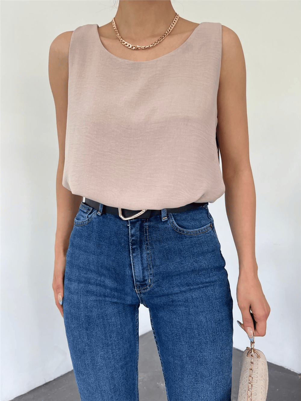 Sıfır Kollu Ayrobin Bluz  -Açık Vizon-Bluz-246-2580-R51