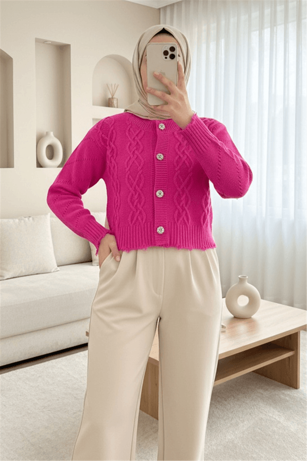 Taş Düğmeli Yırtıklı Krop Hırka     -Fuşya-Hırka-351-5359-R14