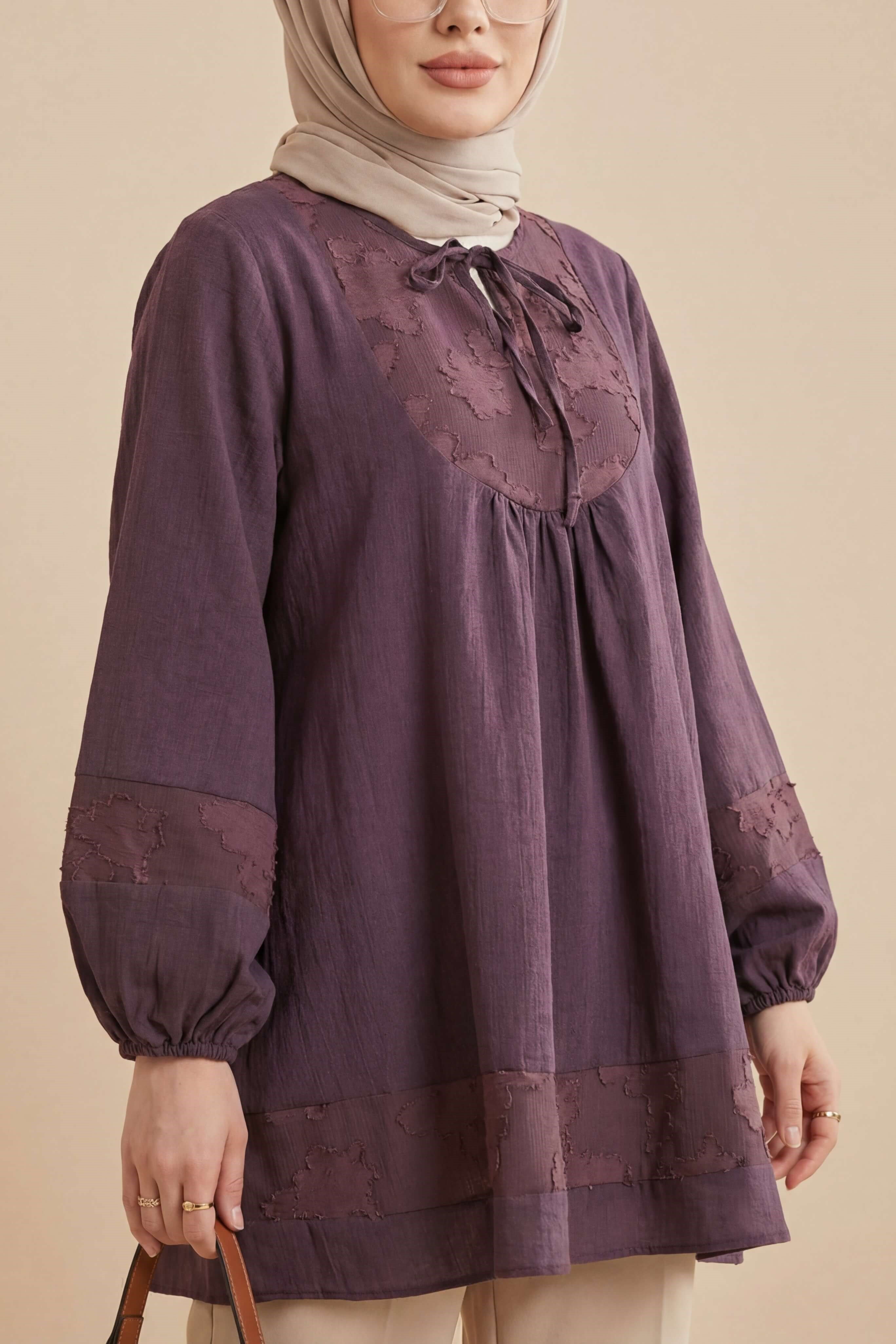 Yakası Bağlamalı Kolu Lastikli Garnili Modal Tunik  -Mürdüm-Tunik-307-0124-R09