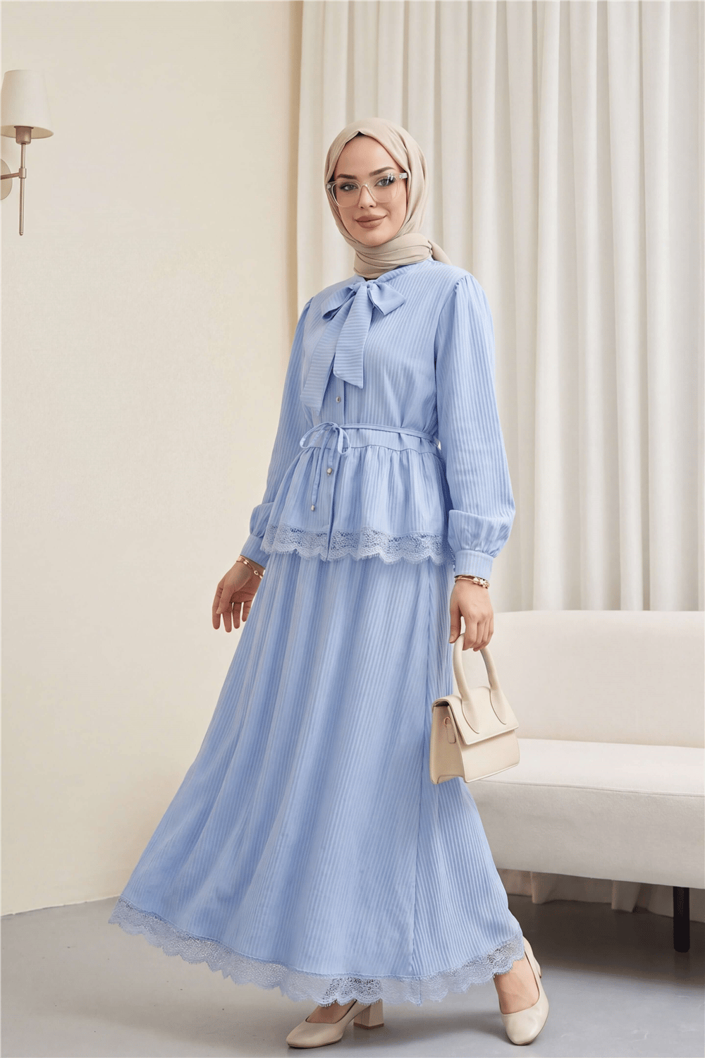 Yakası Ve Beli Bağlamalı Eteği Dantelli Pliseli Krep Takım  -Bebe Mavi-Takım-398-22032-R32