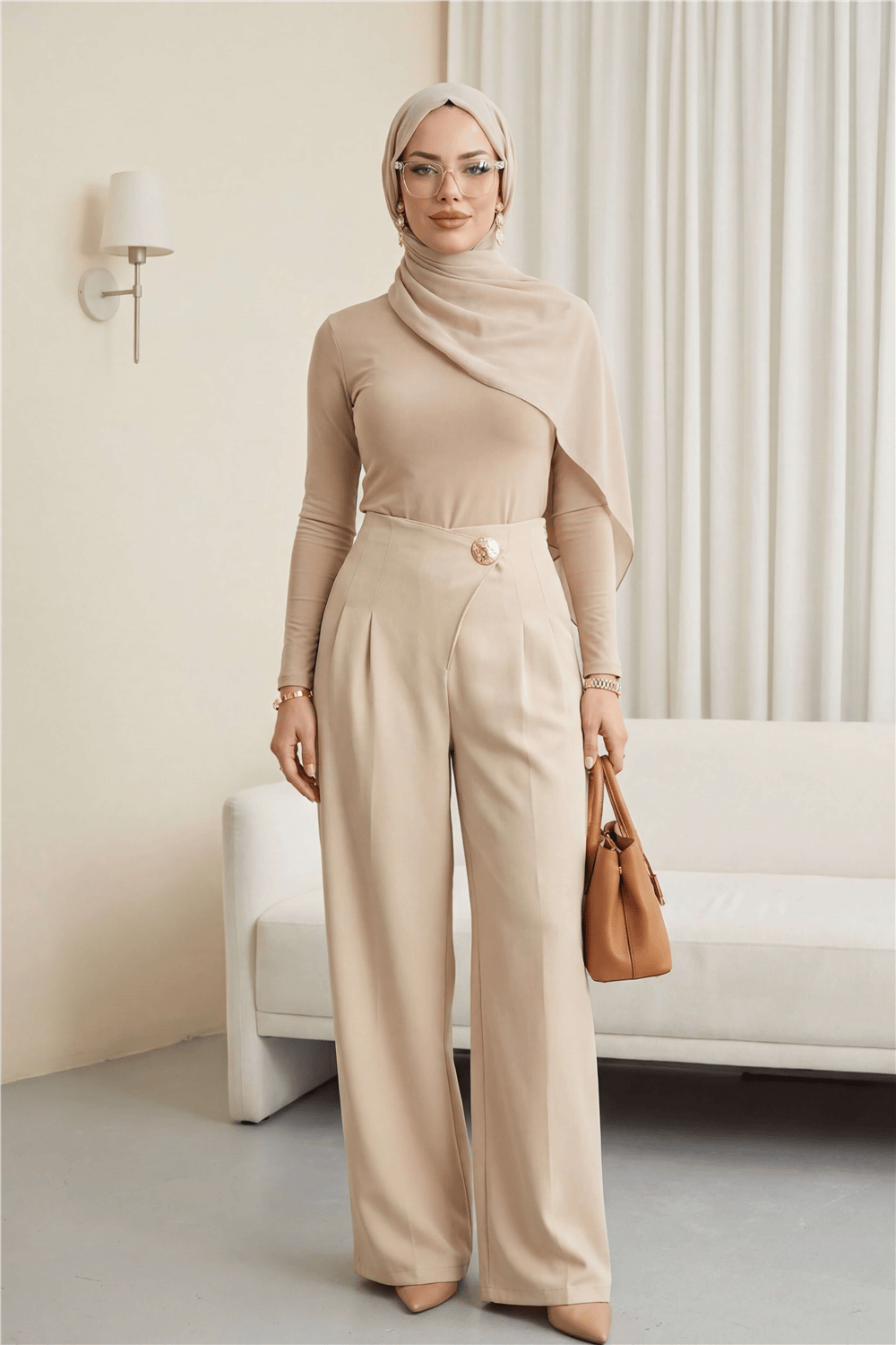 Yandan Fermuarlı Broşlu Katlama Detaylı Bol Paça Krep Pantolon  -Bej-Pantolon-246-5349-R56
