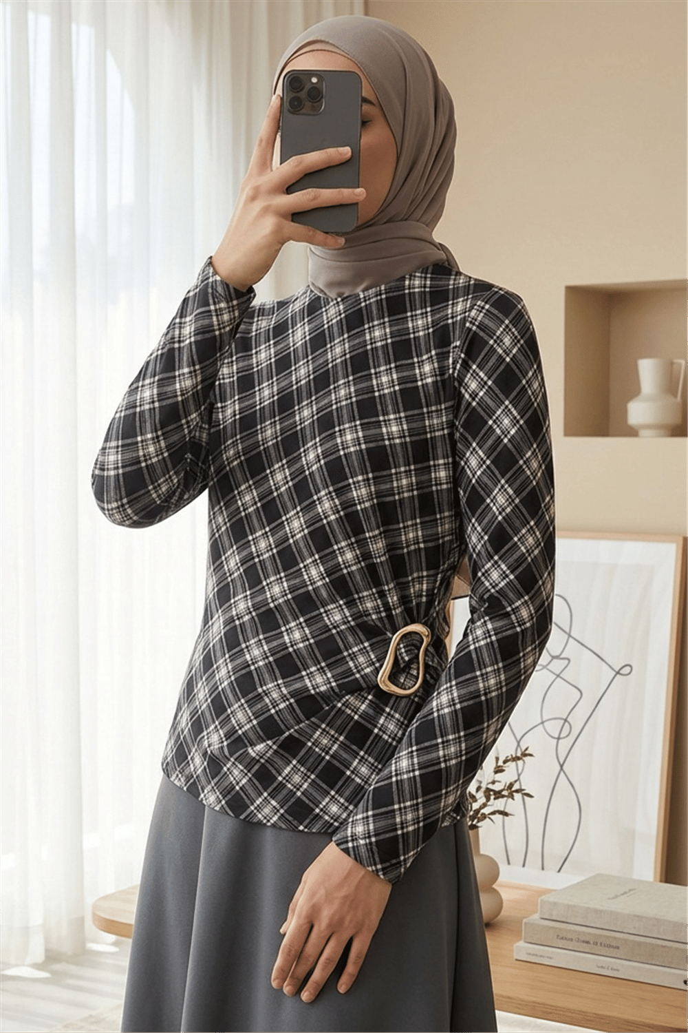Yanı Tokalı Ekose Desenli Bluz -Siyah-Bluz-246-2821-R01