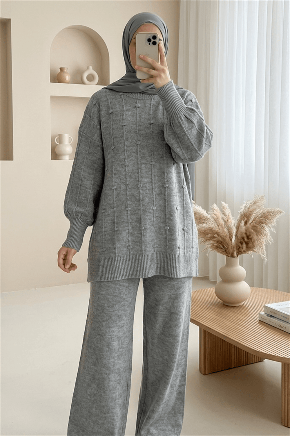 Yanı Yırtmaçlı Ponponlu Yumoş Triko Kazak  -Gri-Kazak-295-4513-R11