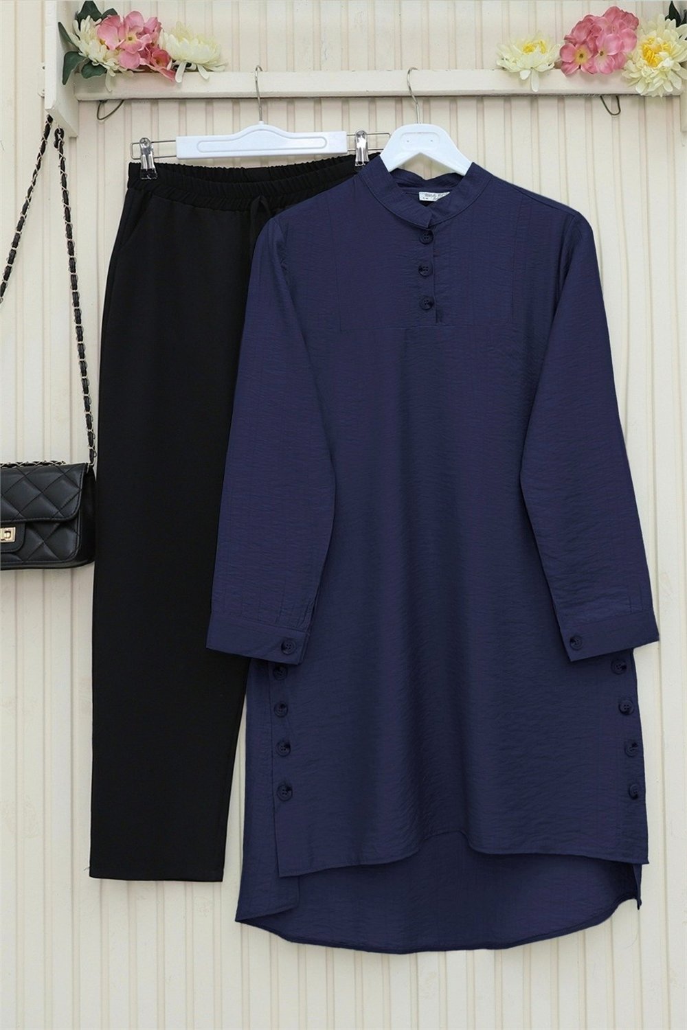 Yanları Düğme Detaylı Hakim Yaka Tunik       -Laci-Tunik-186-466-R03