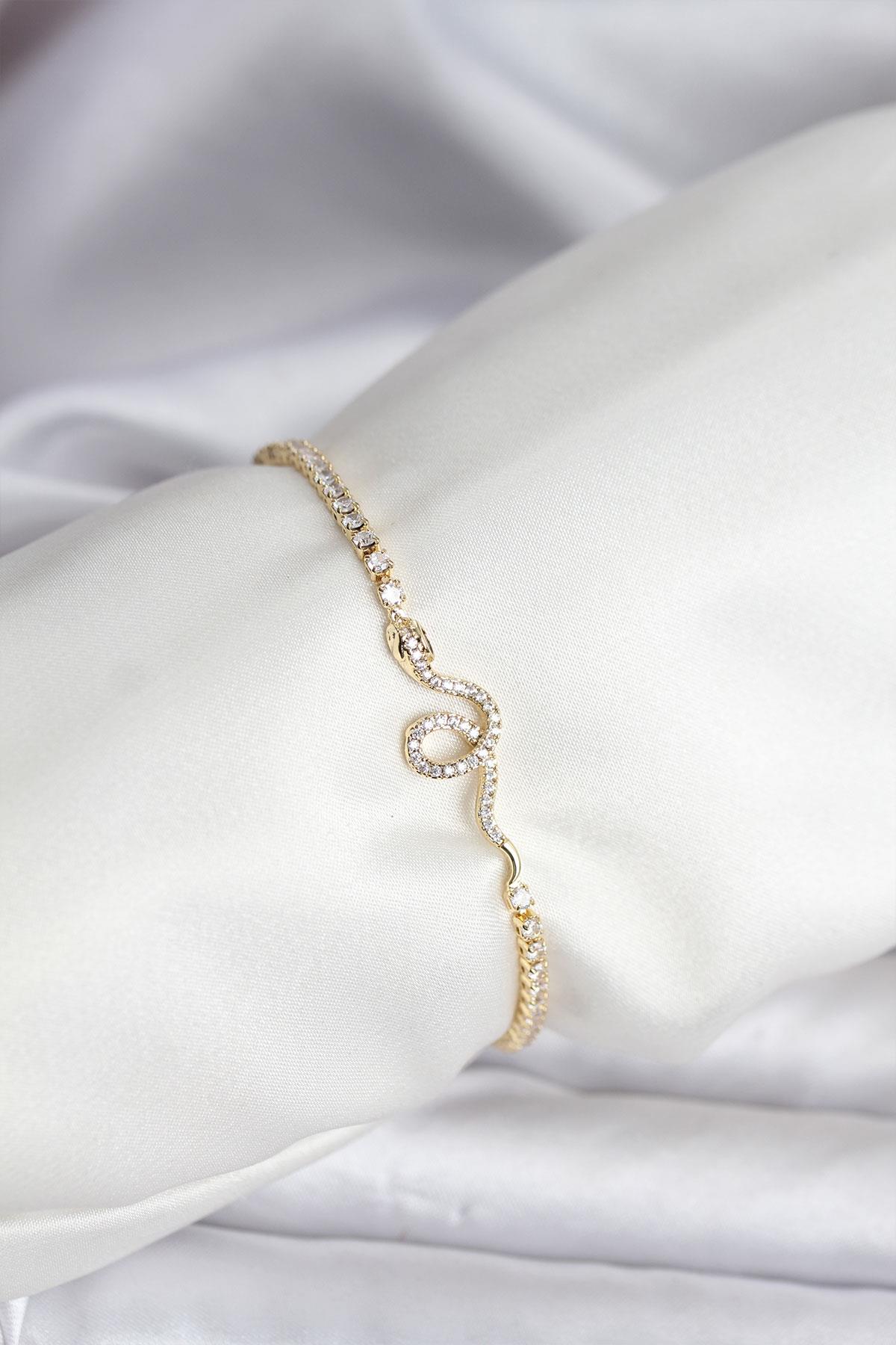 Yılan Model Zirkon Taşlı Gold Renk Pirinç Su Yolu Kadın Bileklik