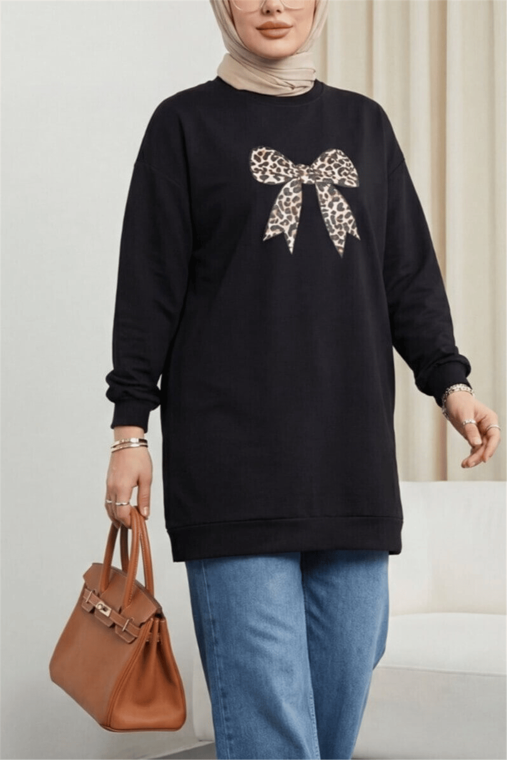 Yuvarlak Yaka Fiyonk Baskılı Salaş Oyşo Tunik -Siyah-Tunik-349-8059-R01