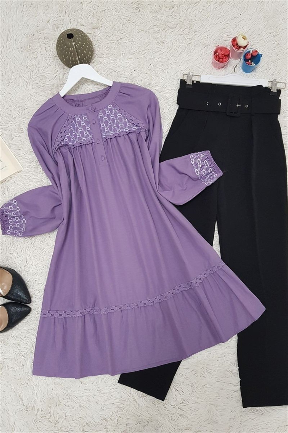 Yuvarlak Yaka Nakışlı Salaş Tunik -Lila
