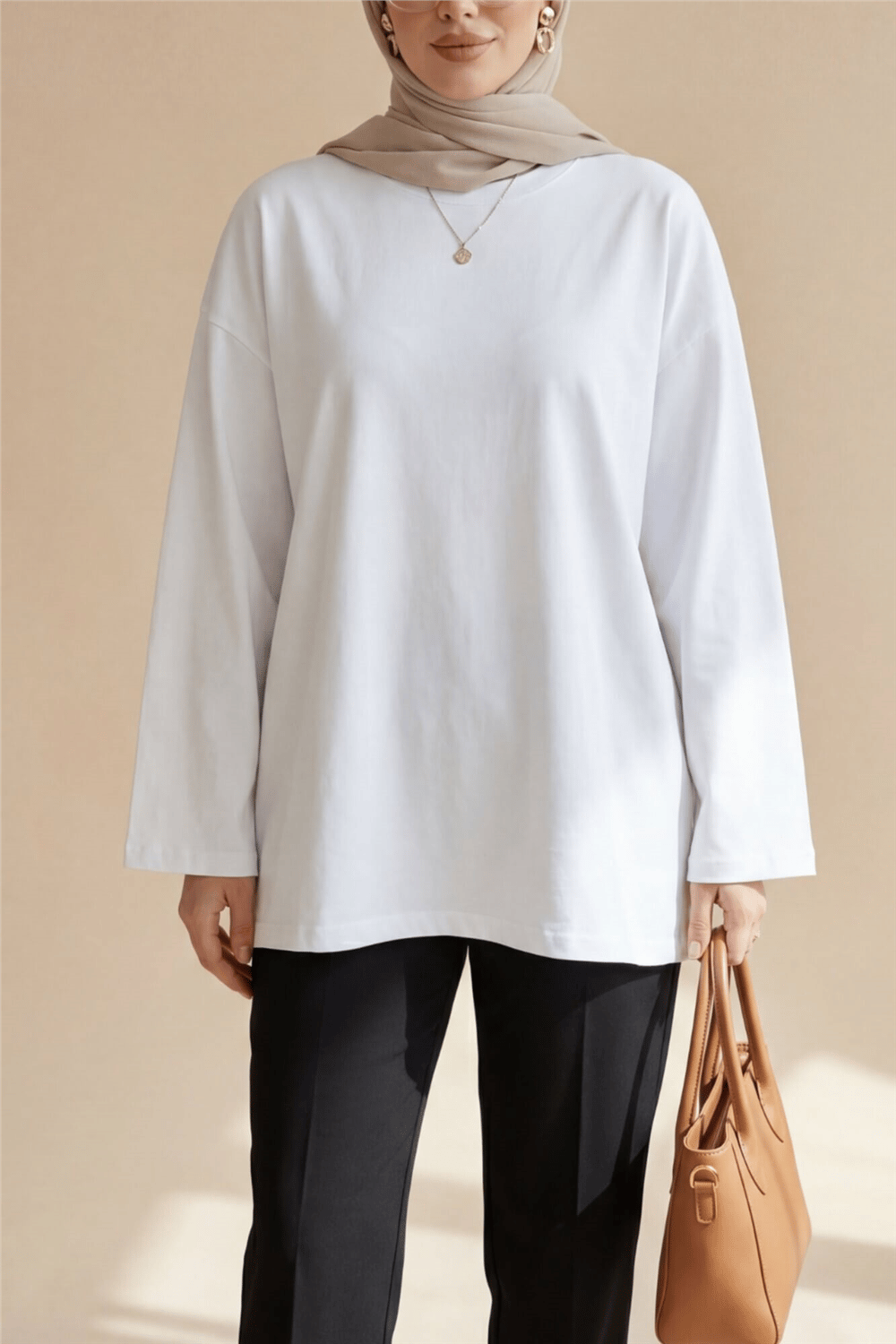 Yuvarlak Yaka Salaş Penye Tunik  -Beyaz-Tunik-437-10751-R02