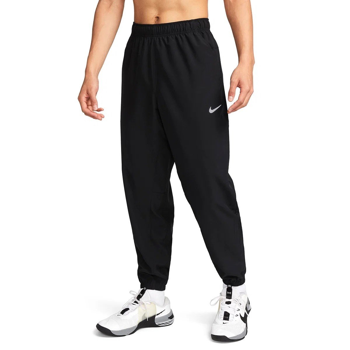 Nike Form Dri-FIT Tapered Versatile Erkek Eşofman Altı FB7497-010