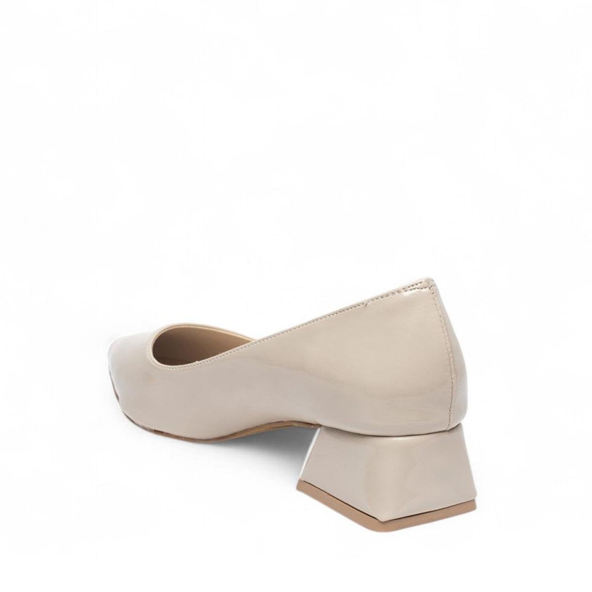 Genel MarkalarGenel Zenne Ayakkabı 41966 Ten Rugan