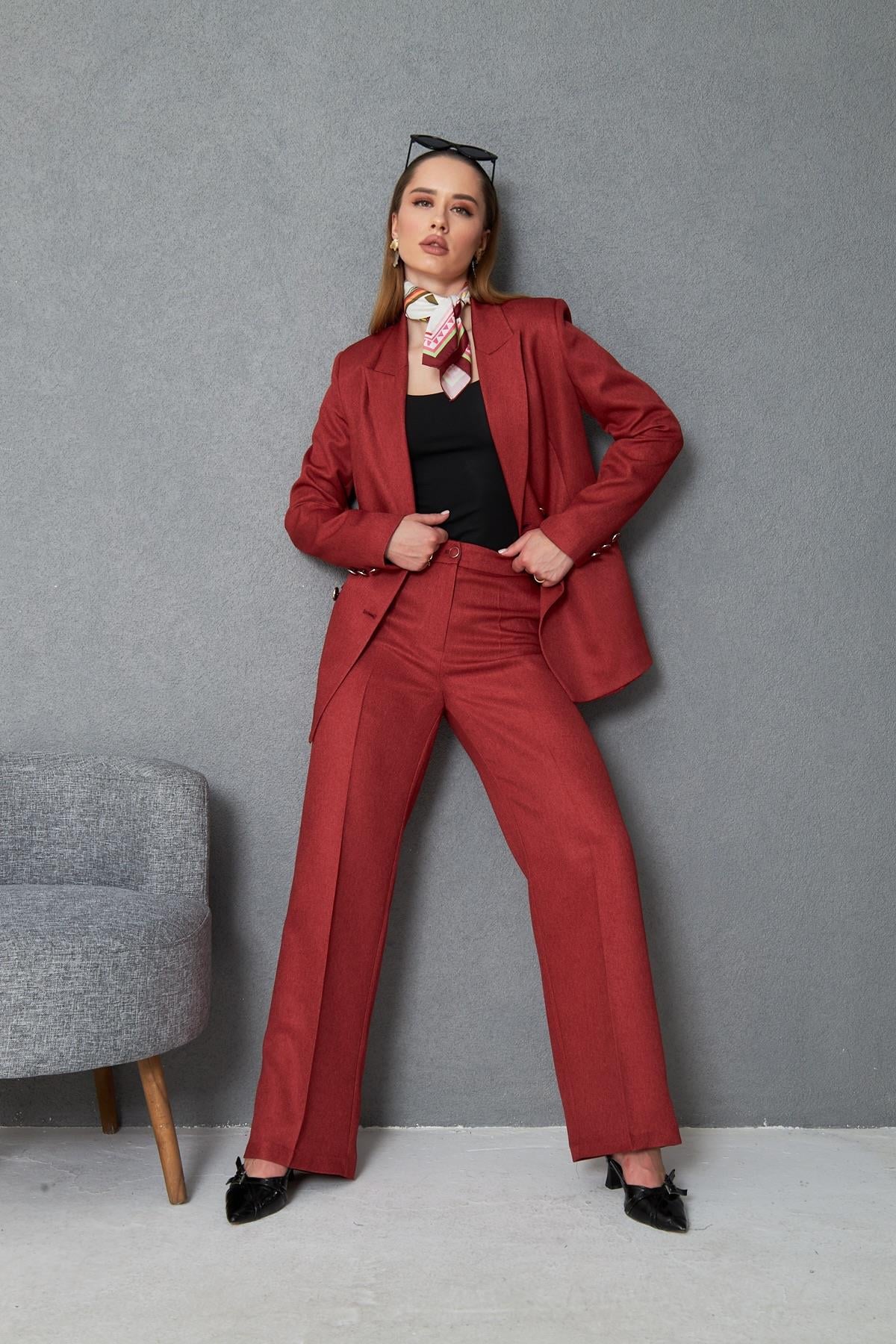 4 Düğmeli Kruvaze Yünefekt Takım Kırmızı