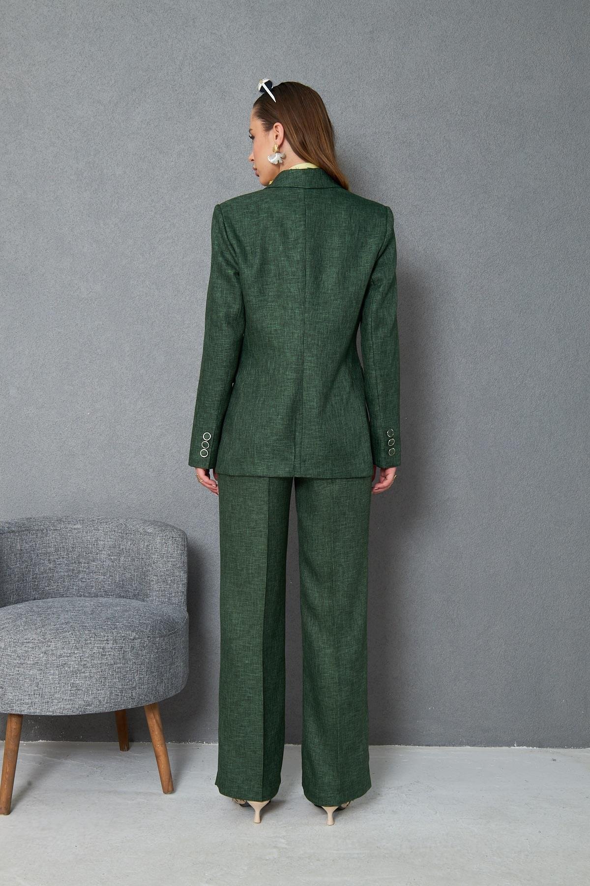 4 Düğmeli Kruvaze Yünefekt Takım Zümrüt