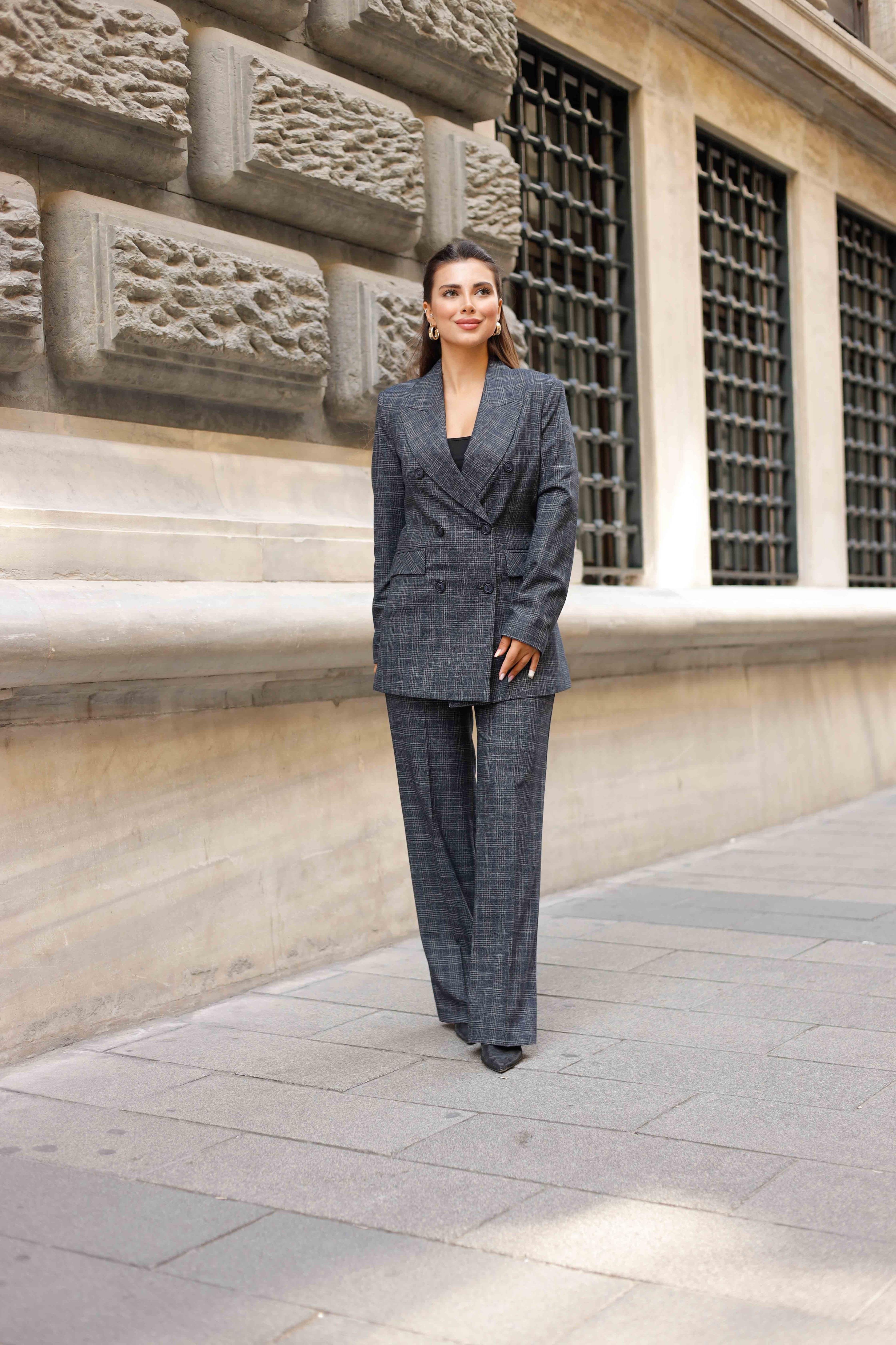 6 Düğmeli Kruvaze Ekose Takım Lacivert