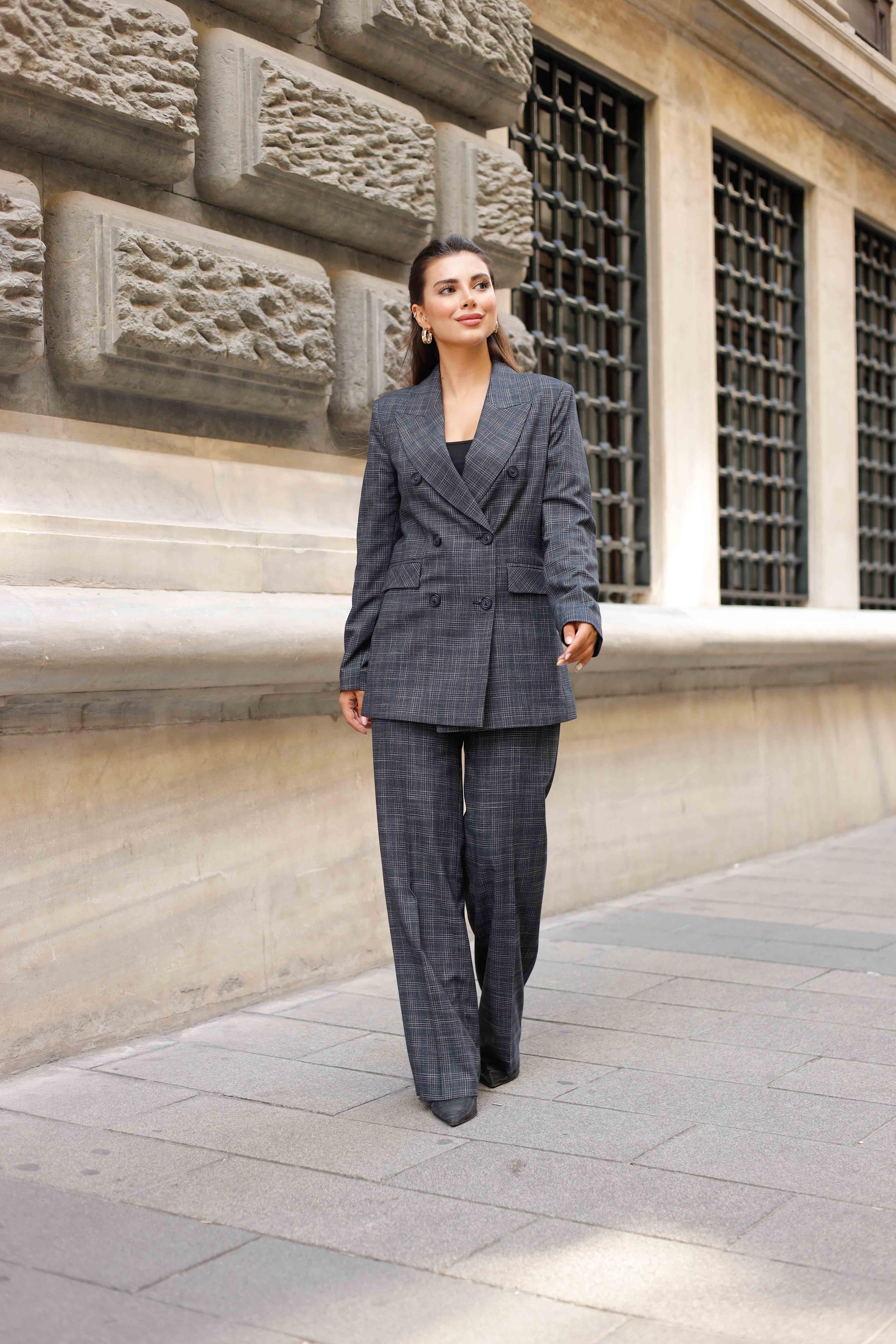 6 Düğmeli Kruvaze Ekose Takım Lacivert