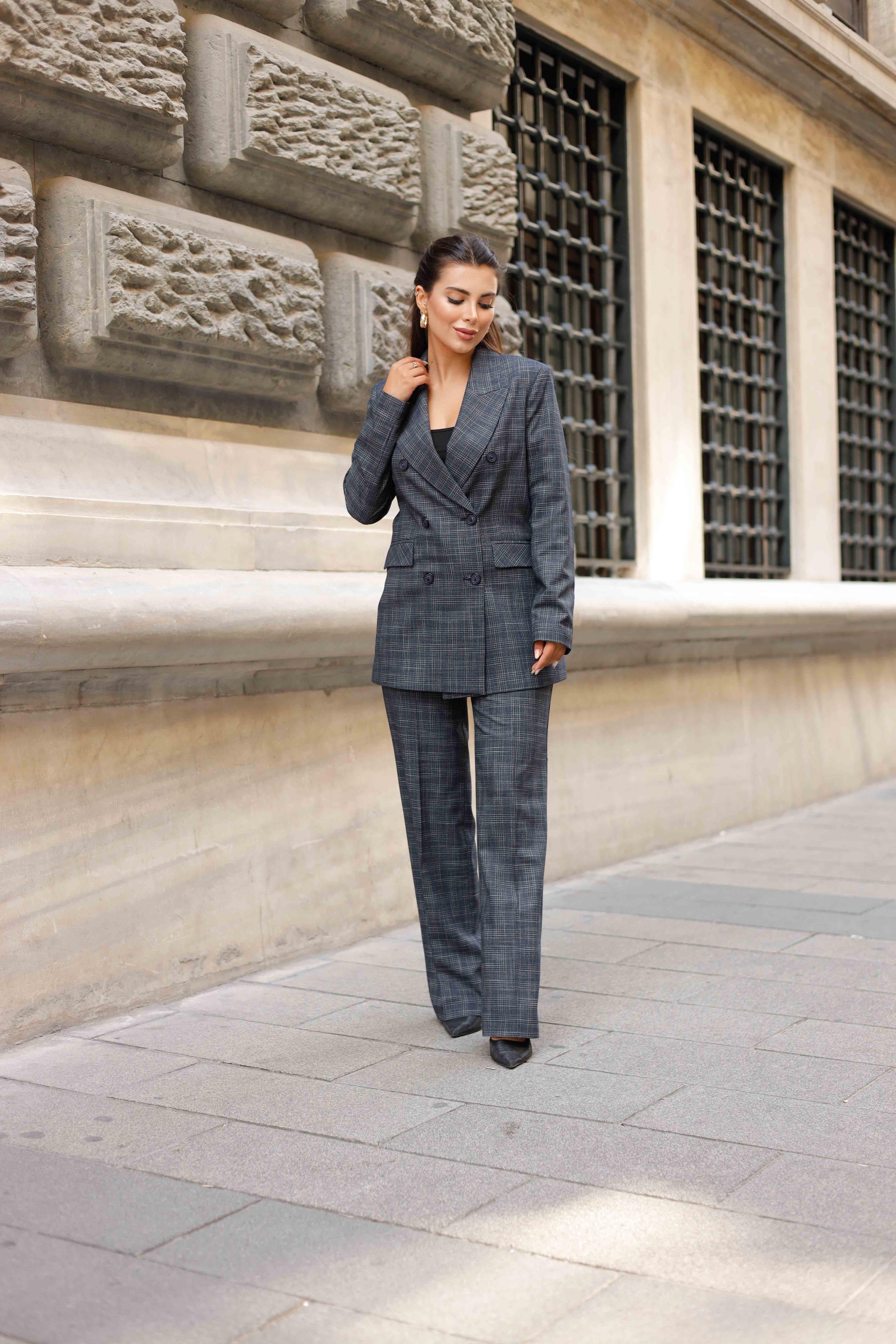 6 Düğmeli Kruvaze Ekose Takım Lacivert