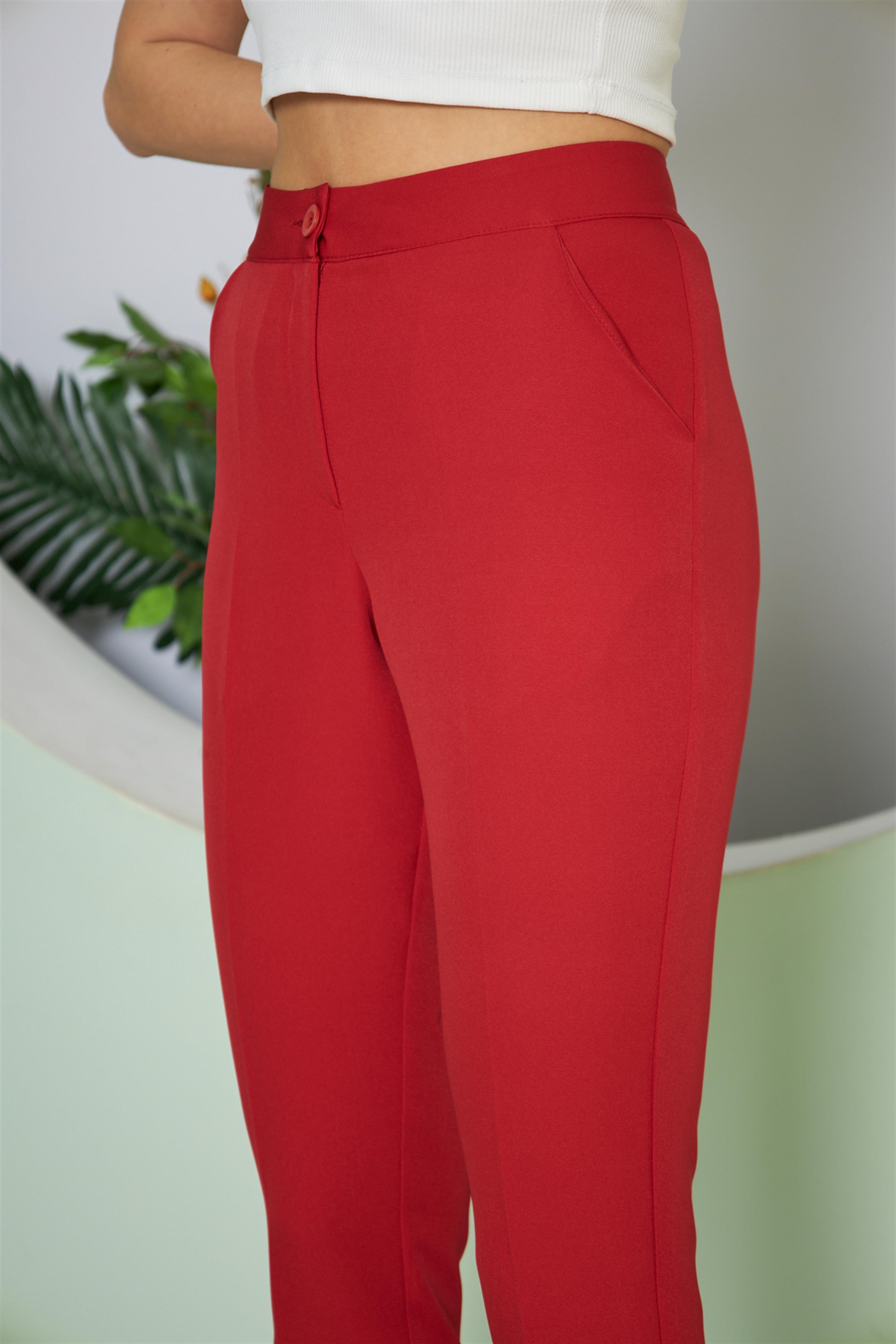 Broş Detay Kuşaklı Yelek Takım