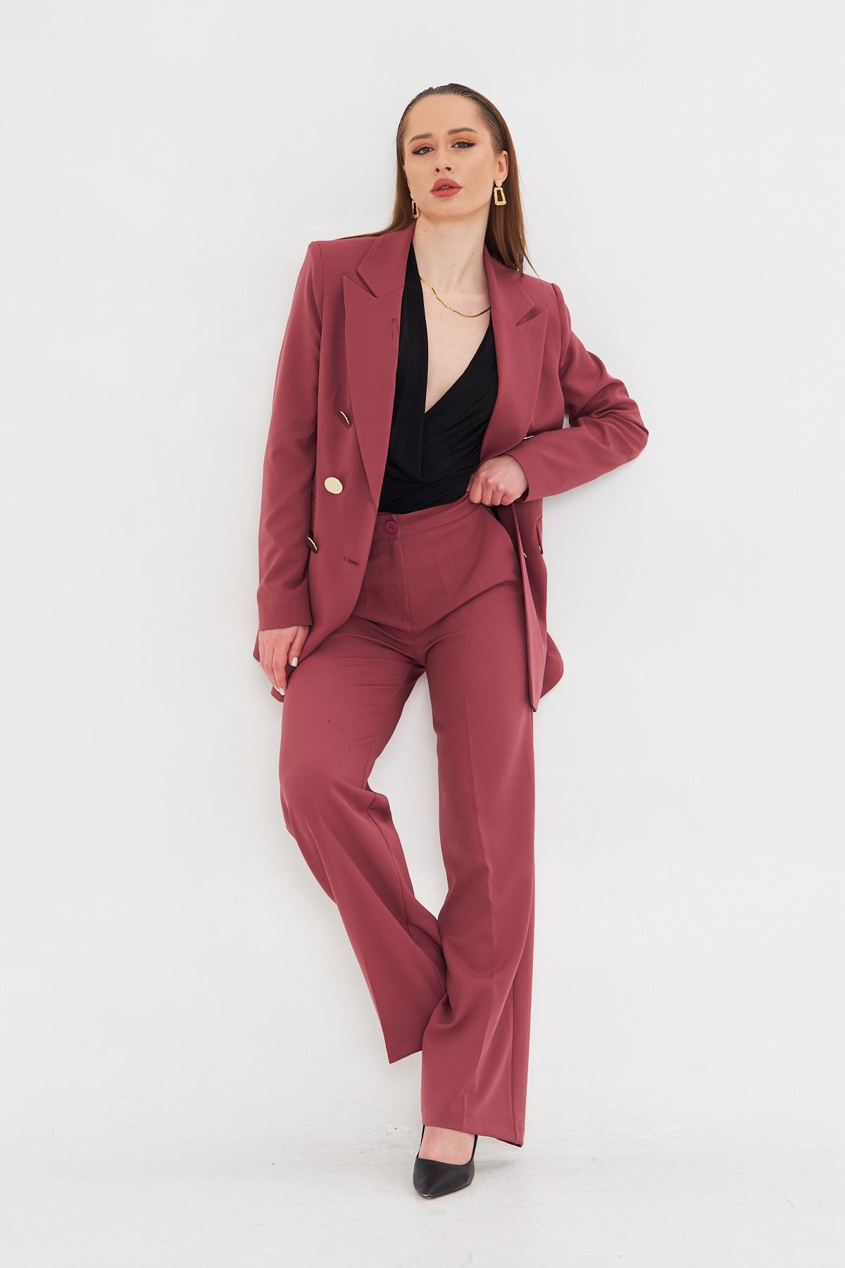 Büyük Gold Düğmeli Kruvaze Takım Vişne Çürüğü