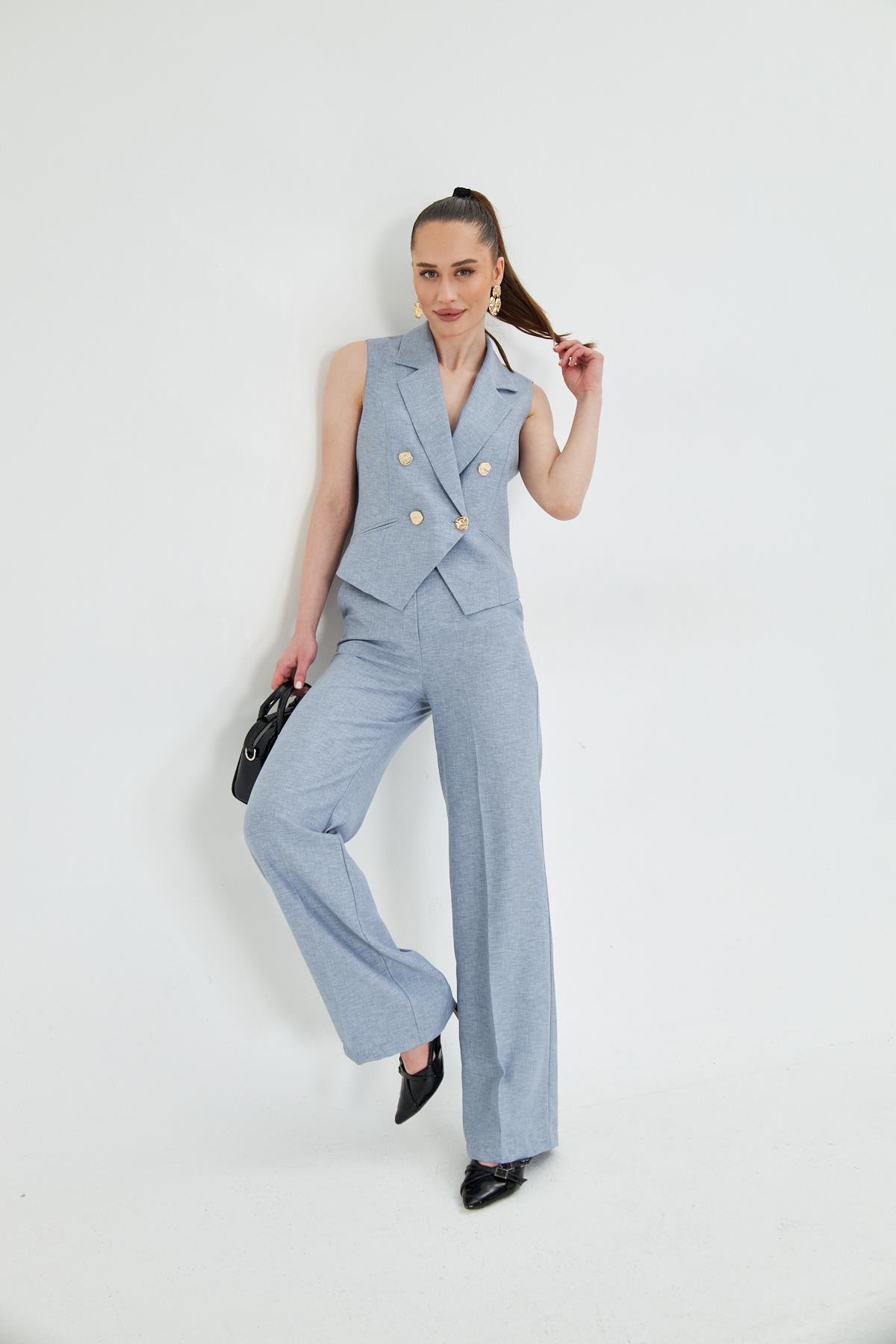 Gold Düğmeli Kısa Yelek Takım Gri