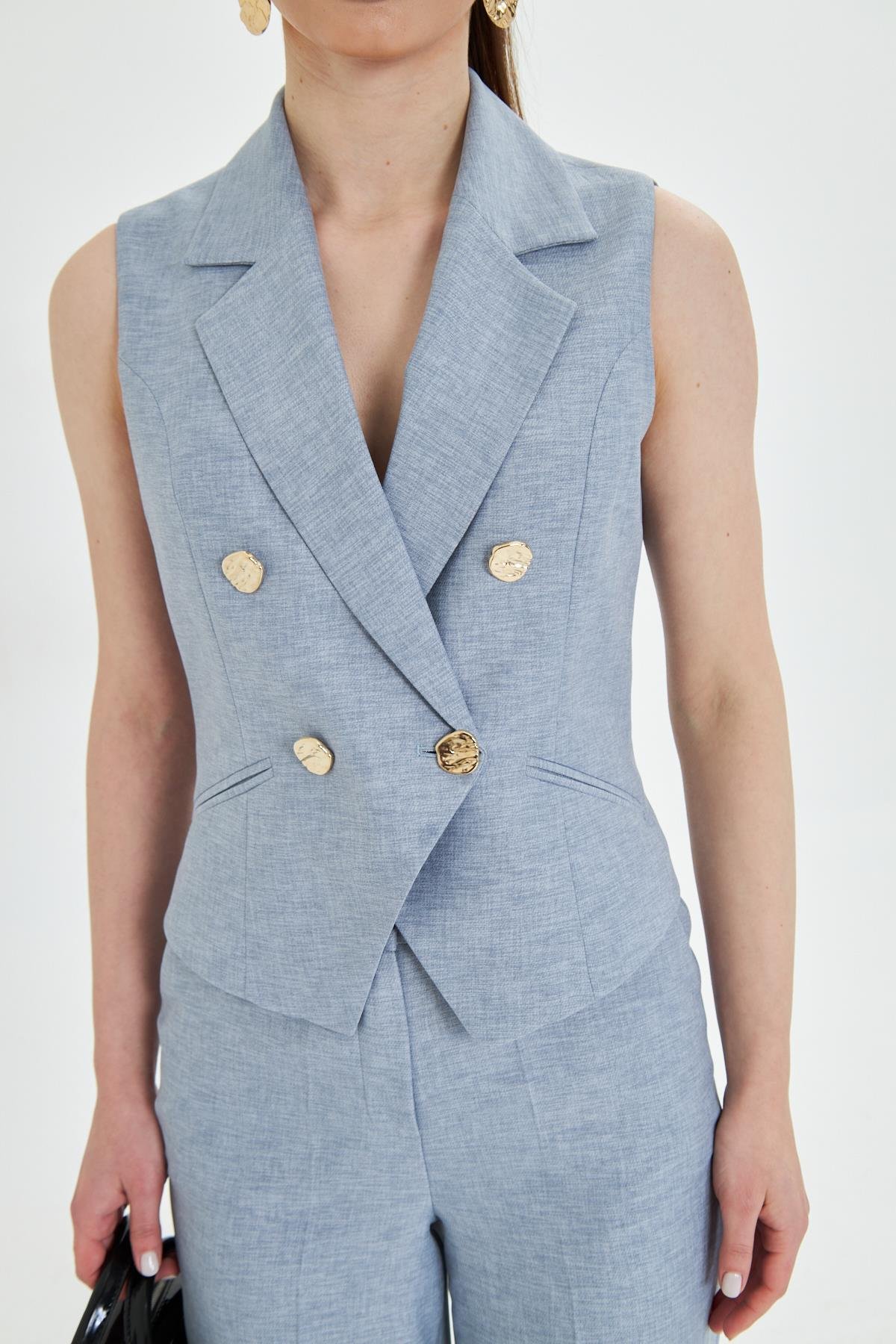 Gold Düğmeli Kısa Yelek Takım Gri