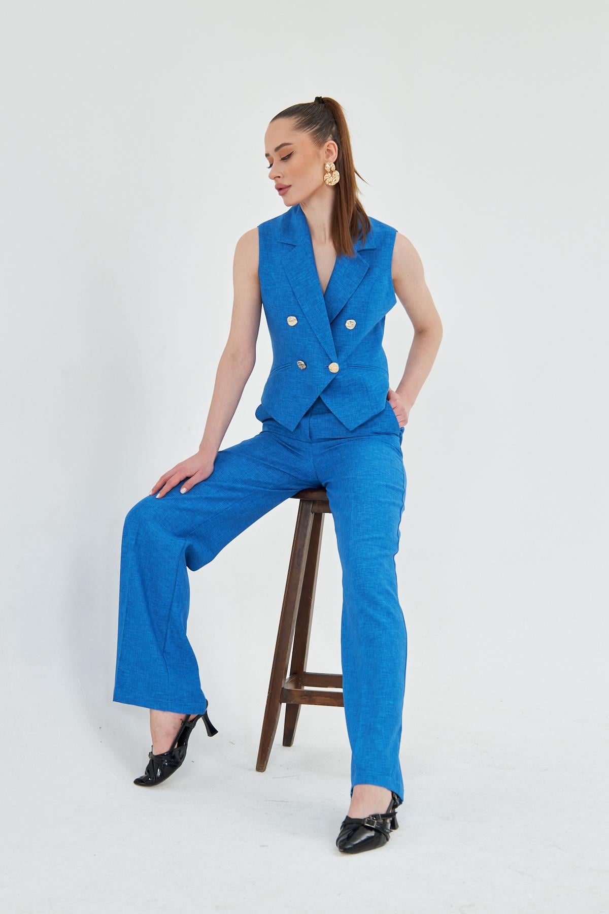 Gold Düğmeli Kısa Yelek Takım Saks