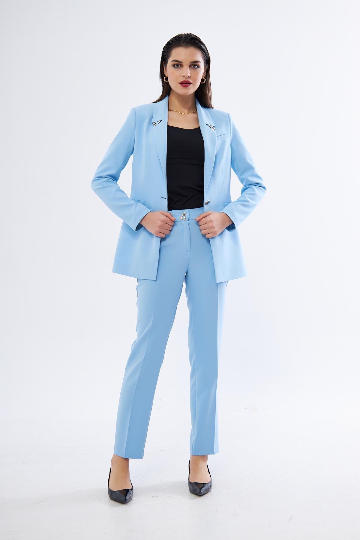 Gold Üçgen Aksesuarlı Takım Bebe Mavisi