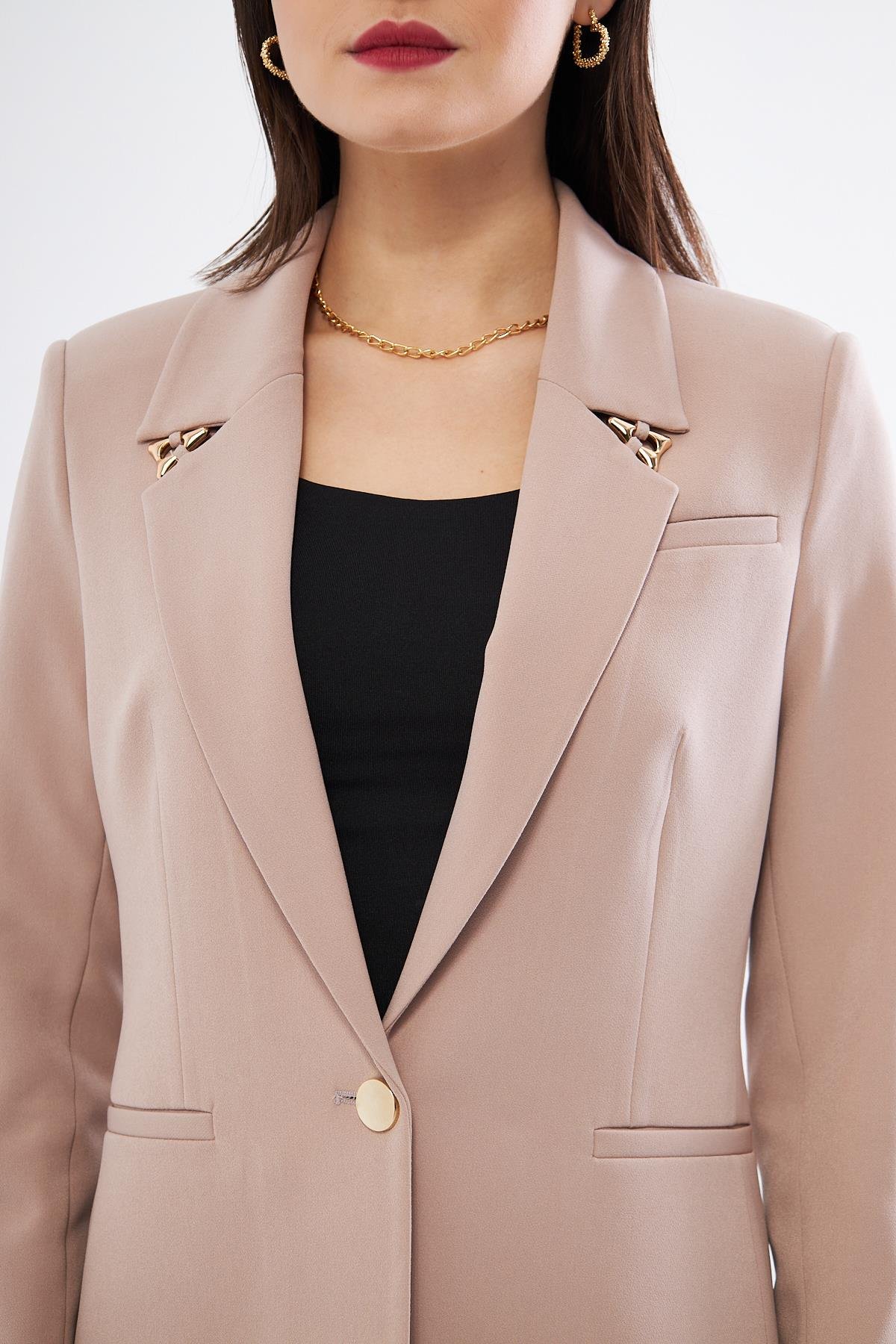 Gold Üçgen Aksesuarlı Takım Bej