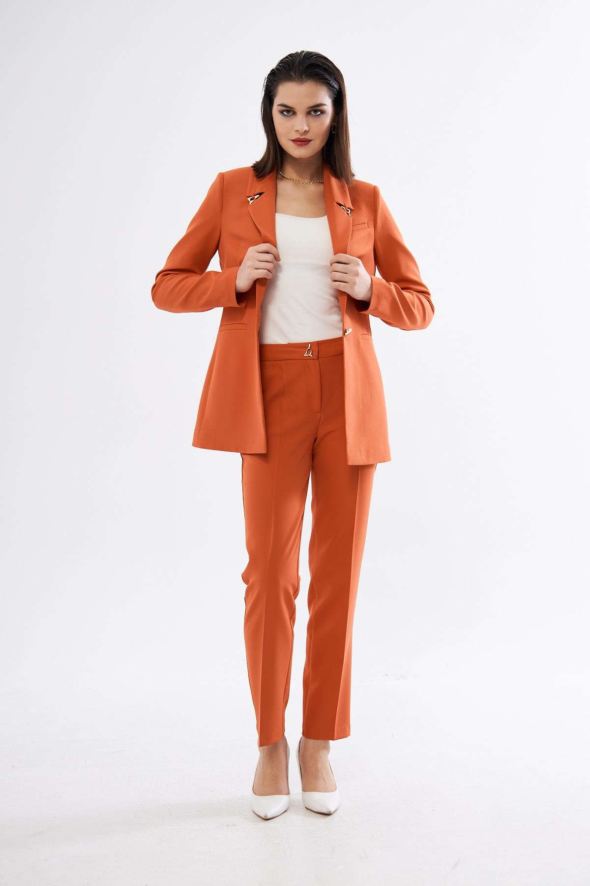 Gold Üçgen Aksesuarlı Takım Kiremit