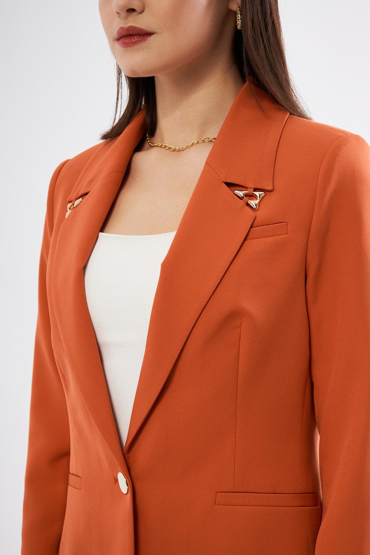 Gold Üçgen Aksesuarlı Takım Kiremit