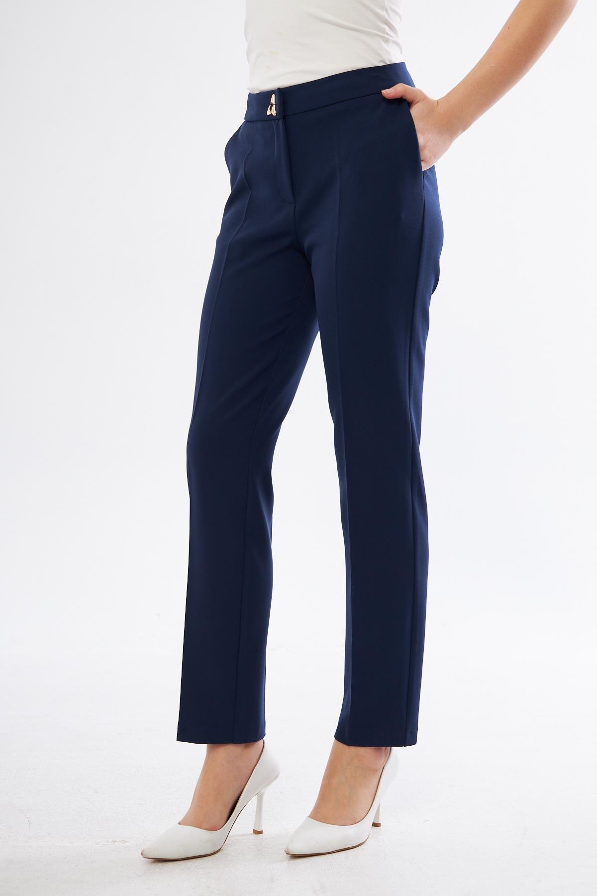 Gold Üçgen Aksesuarlı Takım Lacivert