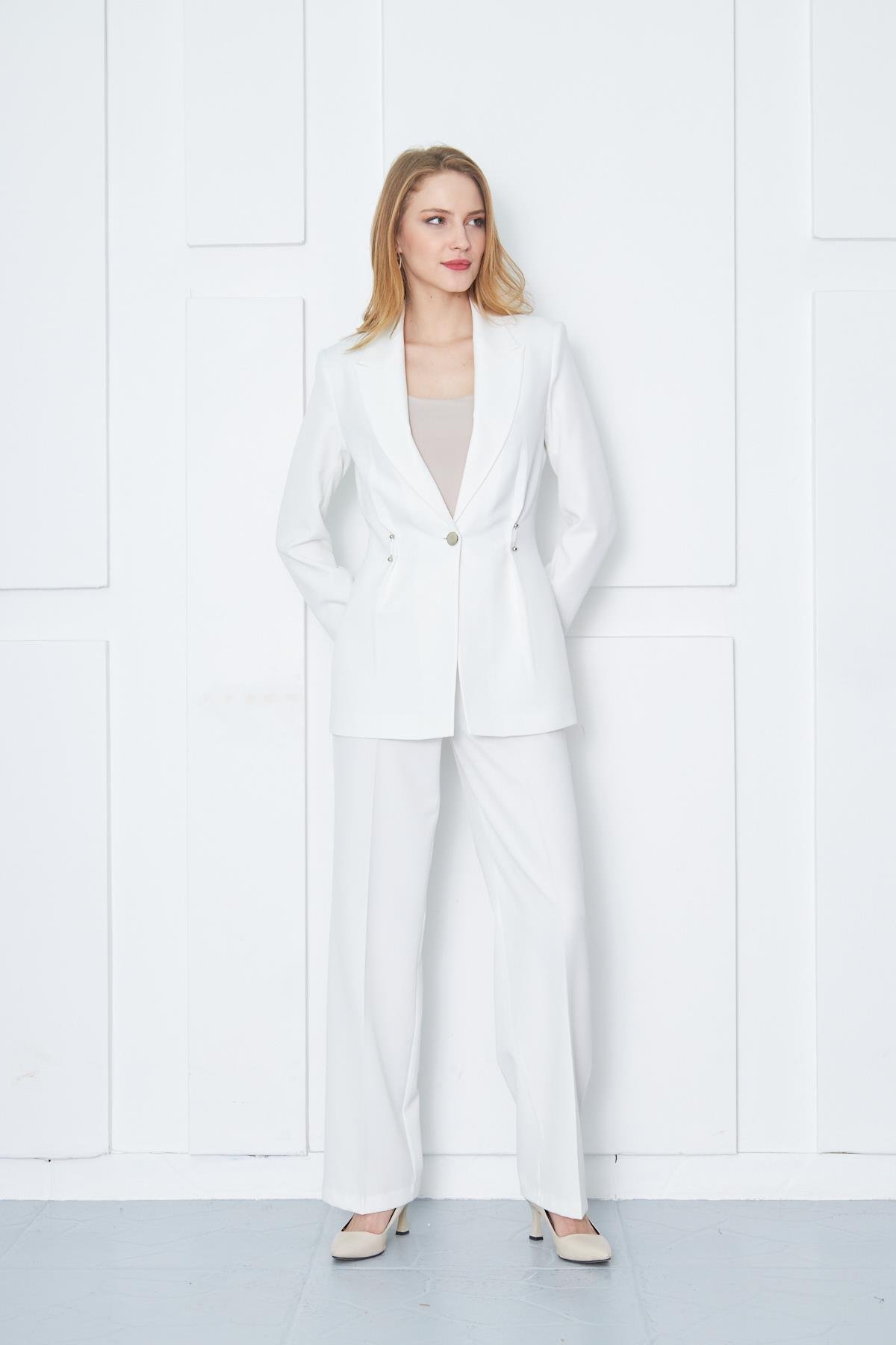 Halter Aksesuarlı Takım Ekru